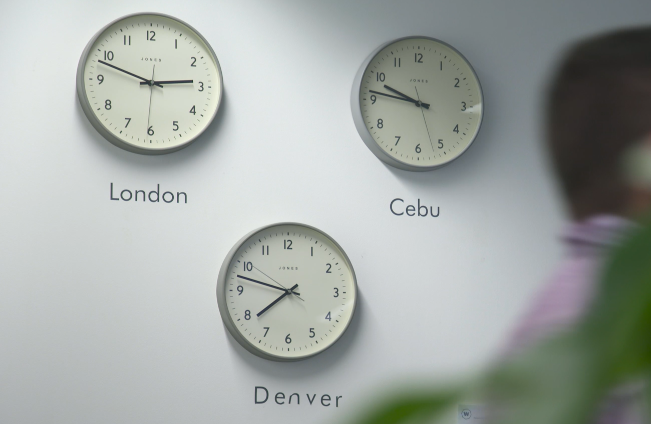 worldremit-background-clocks-cropped